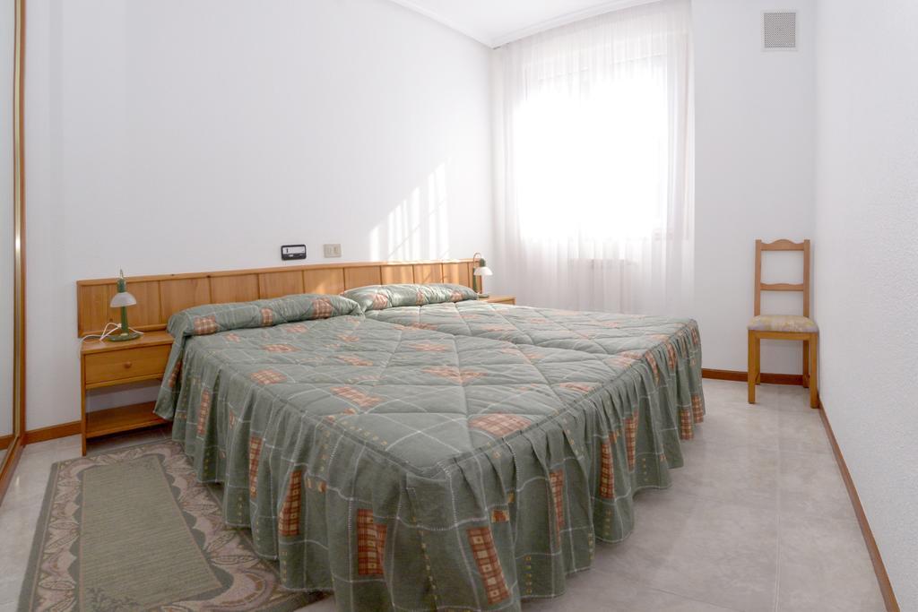 Apartamentos La Terraza Ларедо Номер фото