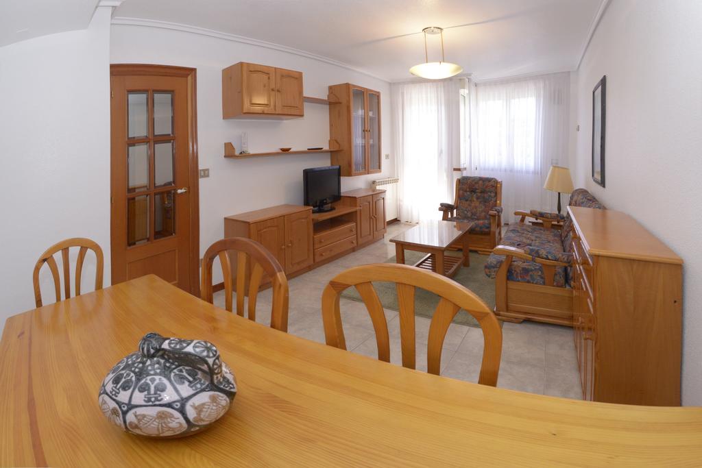 Apartamentos La Terraza Ларедо Номер фото